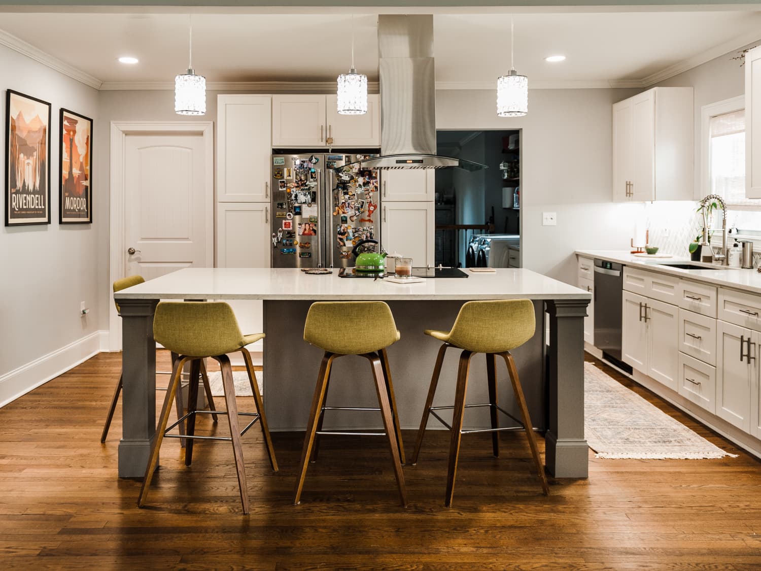 Kitchen island deals stools near me